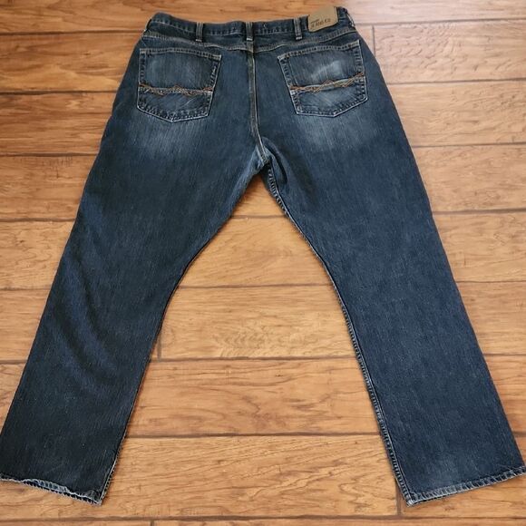 Wrangler Blue Relaxed Jeans with Classic Denim Look 38×32 - Picture 5 of 6